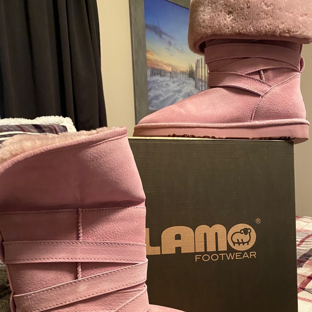 Lamo pink boots size 9